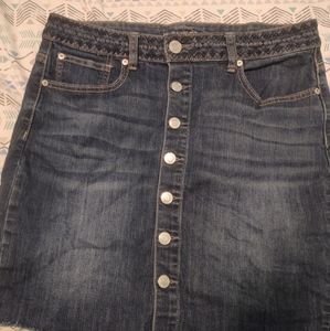 denim skirt